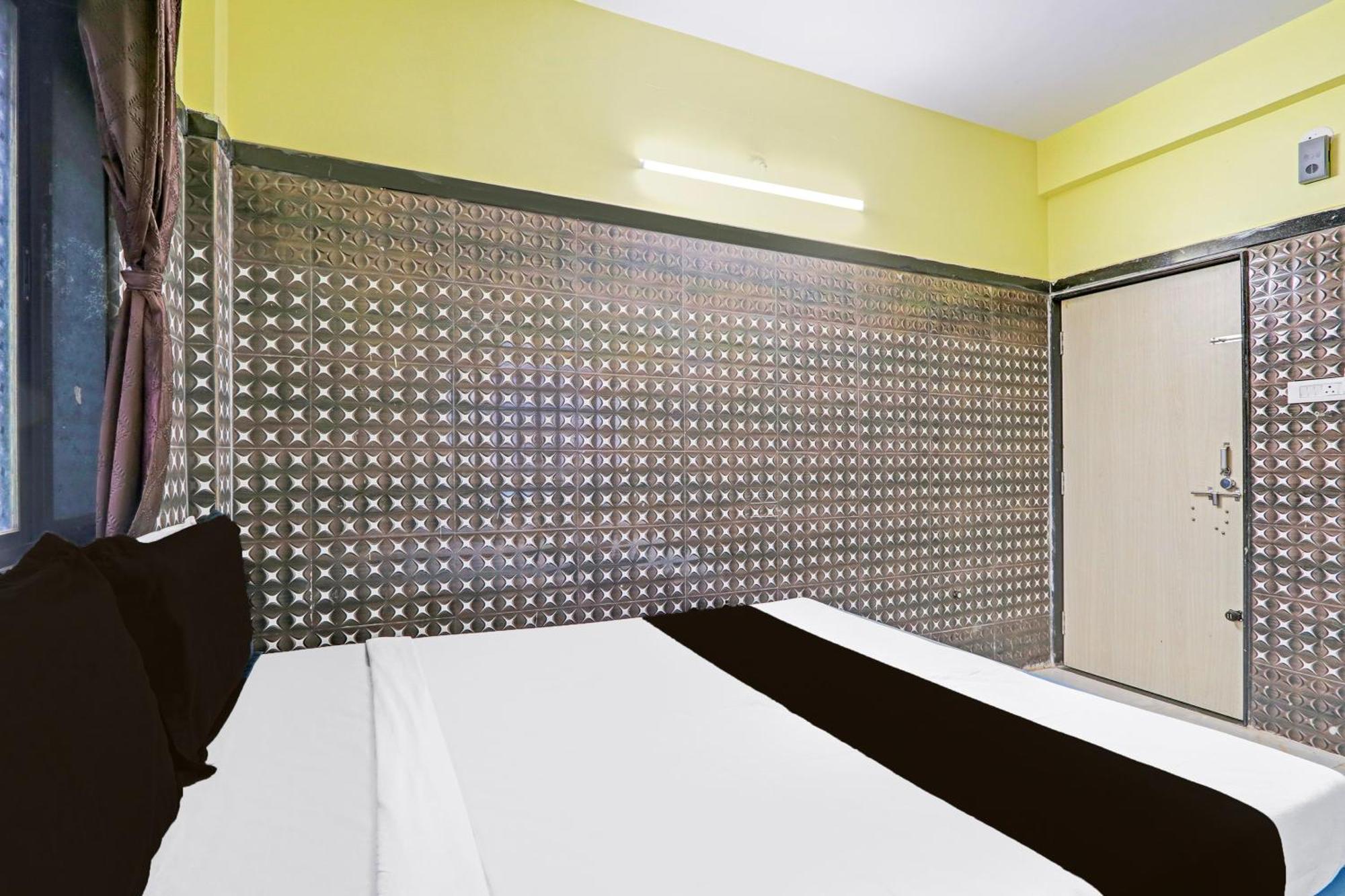 Hotel O Pankaj Hotel & Lodge Gangapur  Esterno foto