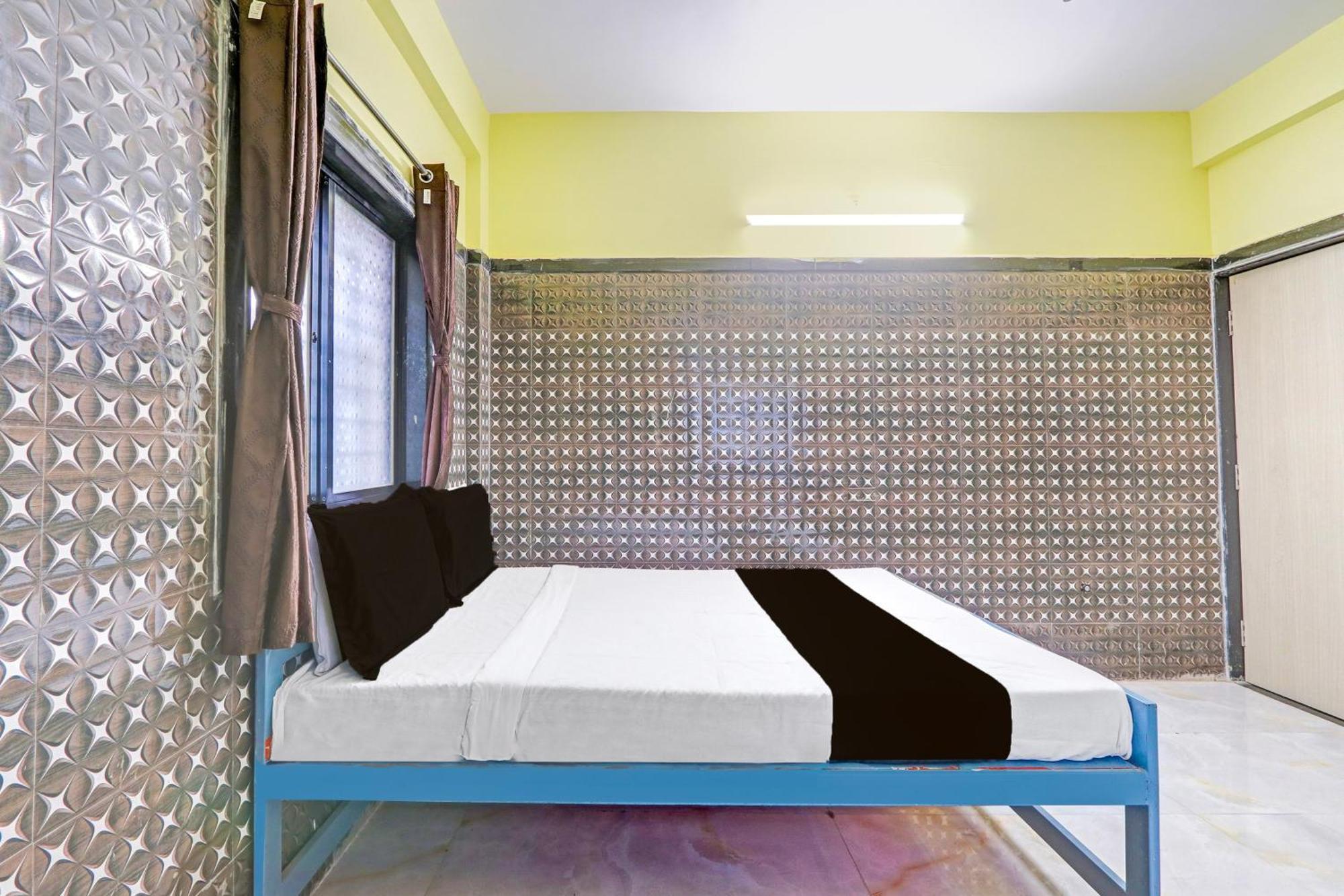 Hotel O Pankaj Hotel & Lodge Gangapur  Esterno foto